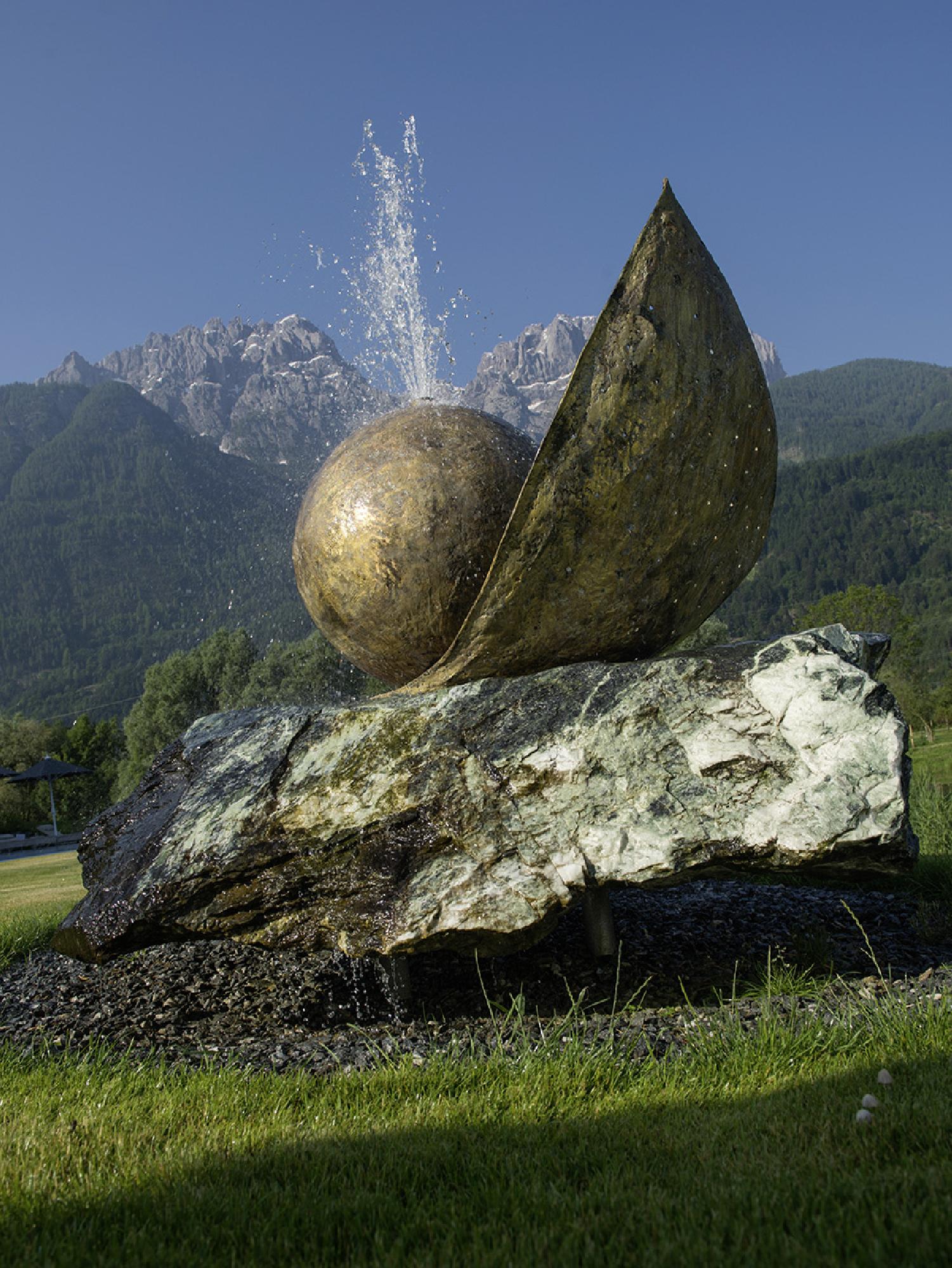 Leonard Lorenz: Brunnen
2012
bronze stone